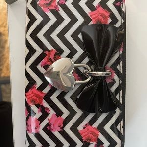 Wallet in good condition